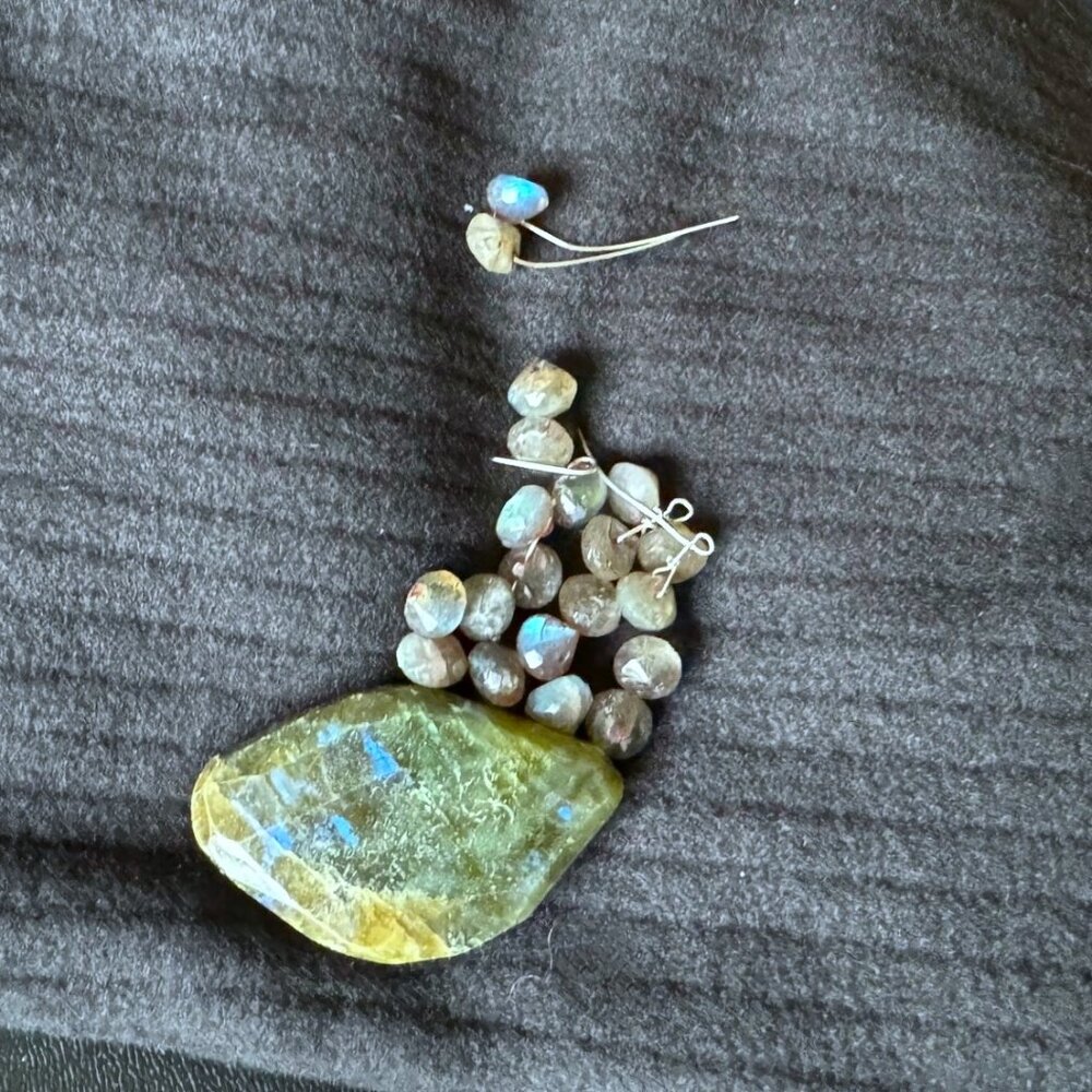 Exquisite Labradorite - See Multiple  Photos in this Lot Jewelry making